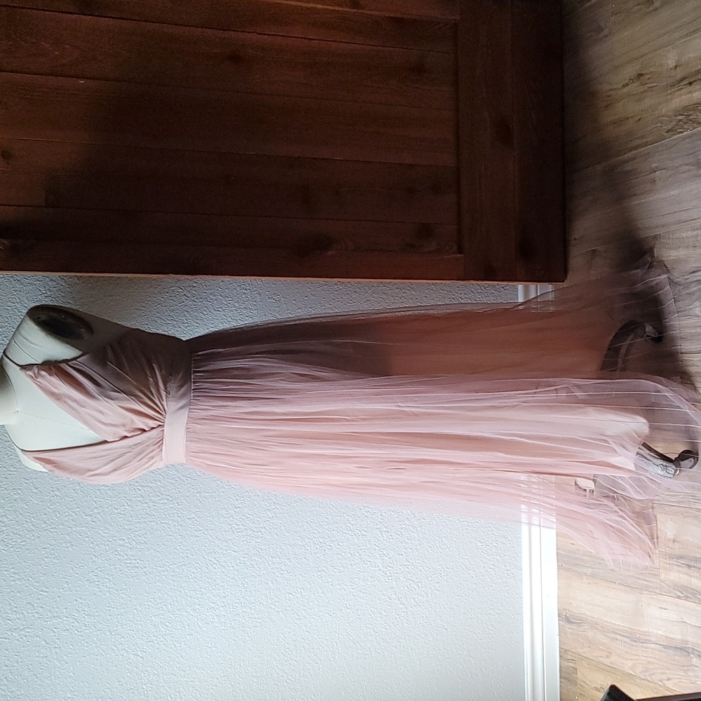Flowy Beautiful Dusty Rose Maxi Dress - Picture 1 of 15